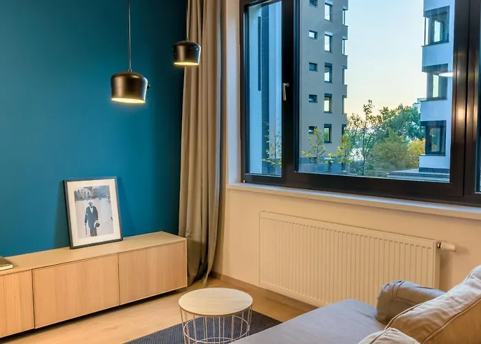 Apartmán Center, River Front, Private Parking Included *